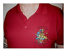 Poloshirt mit Tunicarenwappen Poloshirt mit Tunicarenwappen
